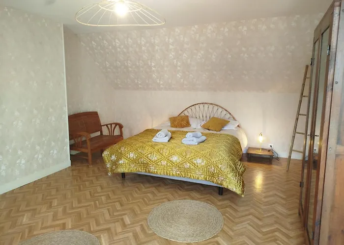 La Du Pecheur غرانفيل